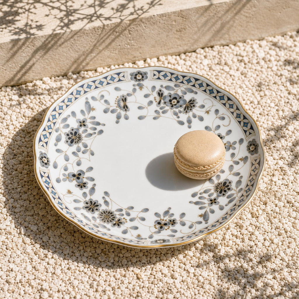 Nocturne Bloom Plate — 19 cm