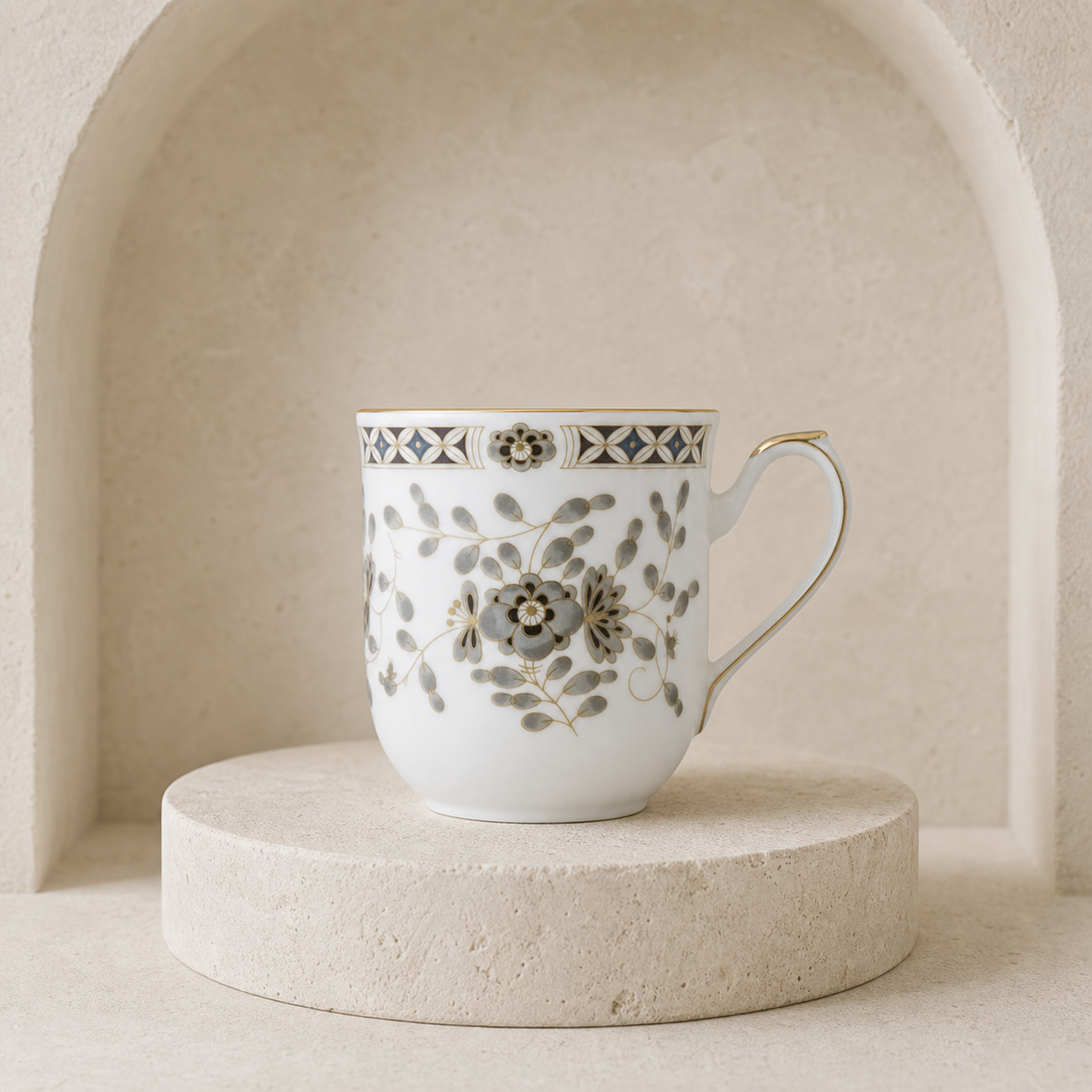 Nocturne Bloom Mug — 300 ml