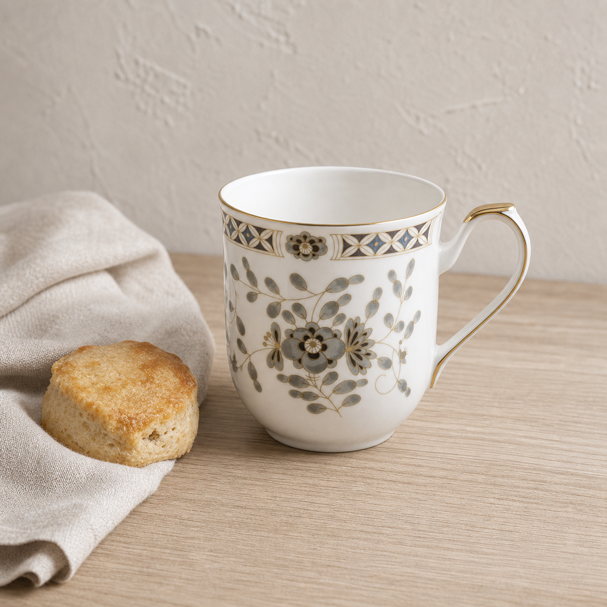 Nocturne Bloom Mug — 300 ml