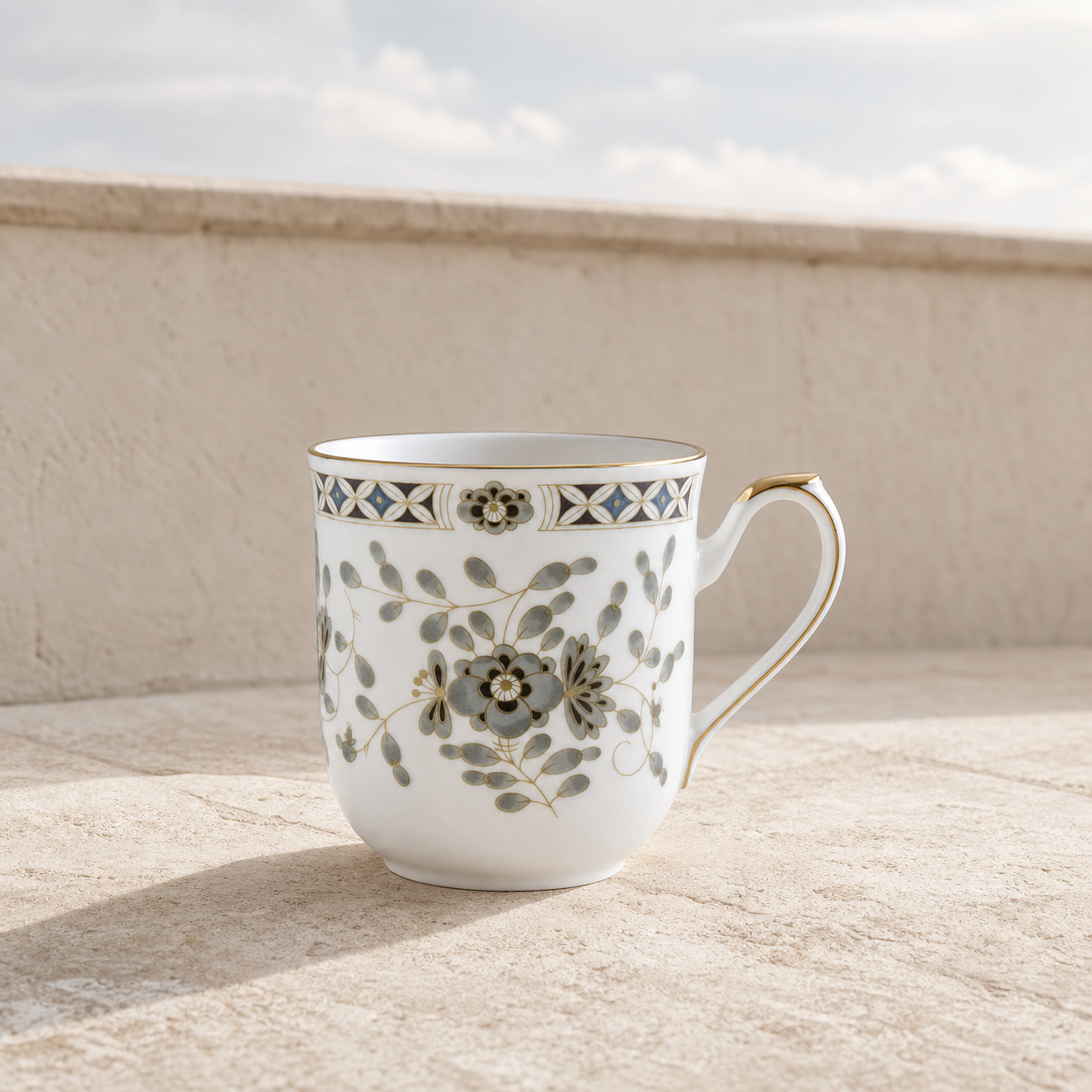 Nocturne Bloom Mug — 300 ml