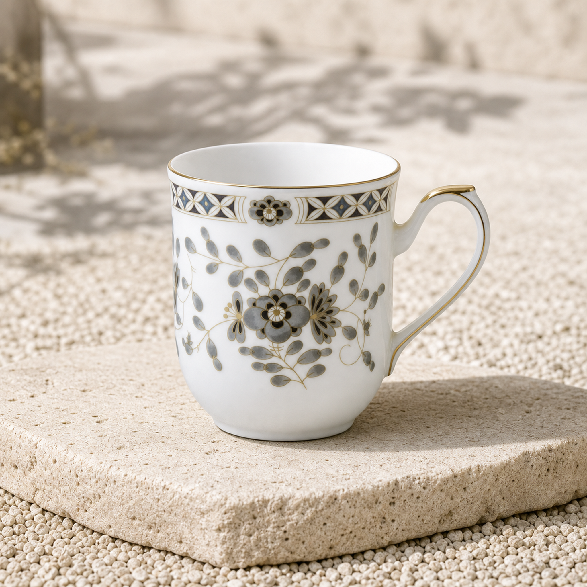Nocturne Bloom Mug — 300 ml