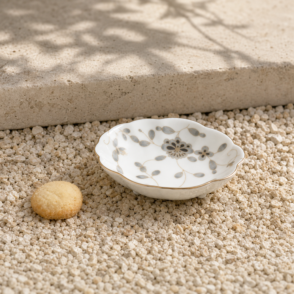 Nocturne Bloom Petite Dish — 9 cm