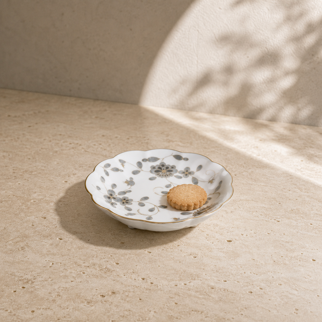 Nocturne Bloom Petite Dish — 9 cm