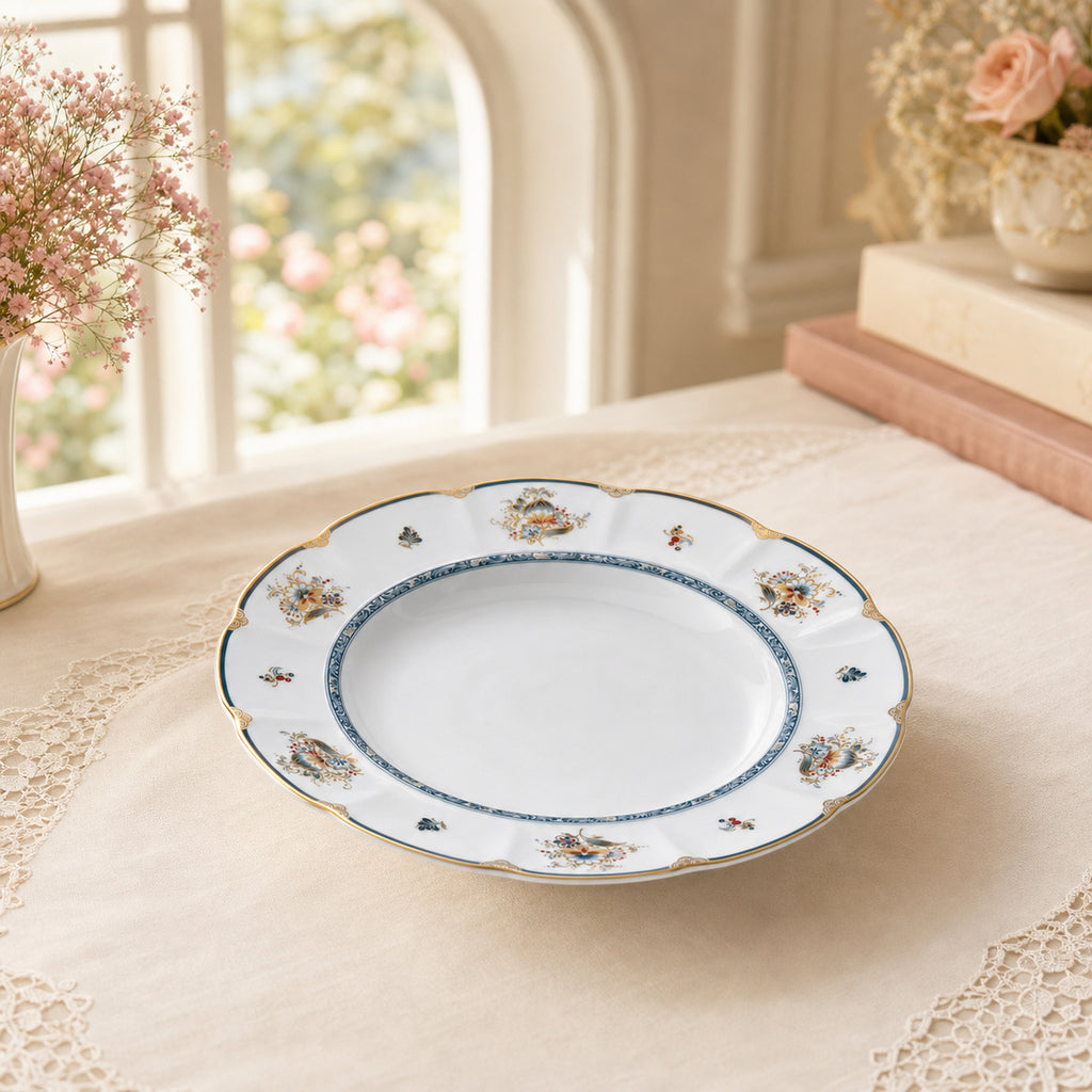 Gilded Garland Deep Plate — 23 cm