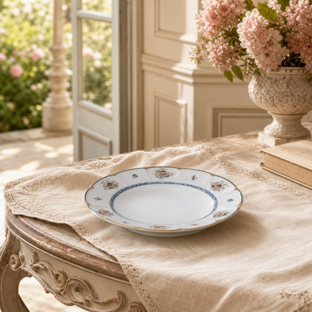 Gilded Garland Deep Plate — 23 cm