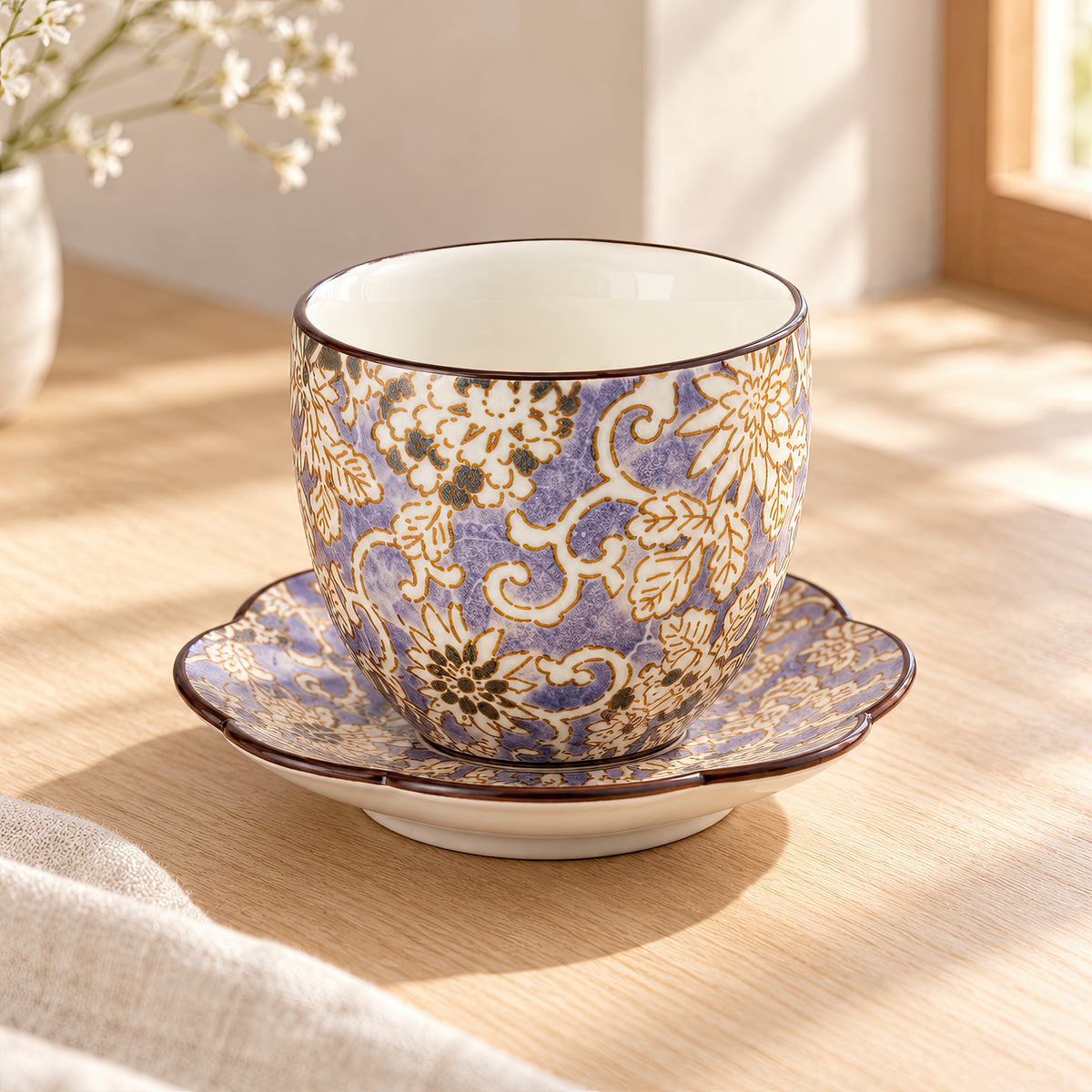 Hana Karakusa Japanese Tea Cup B Purple and matching stand