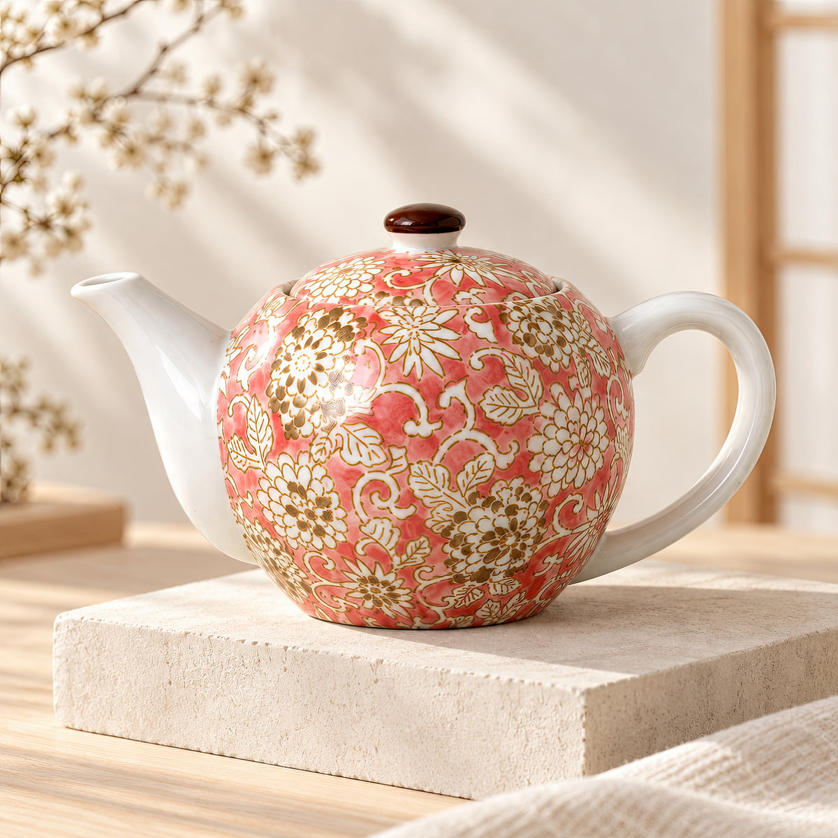 Hana Karakusa Teapot A Pink Japanese floral ceramic teapot