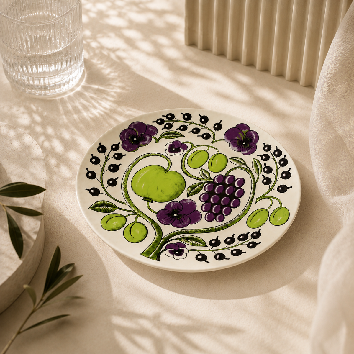 Botanical Reverie Purple Oval Plate 25 cm