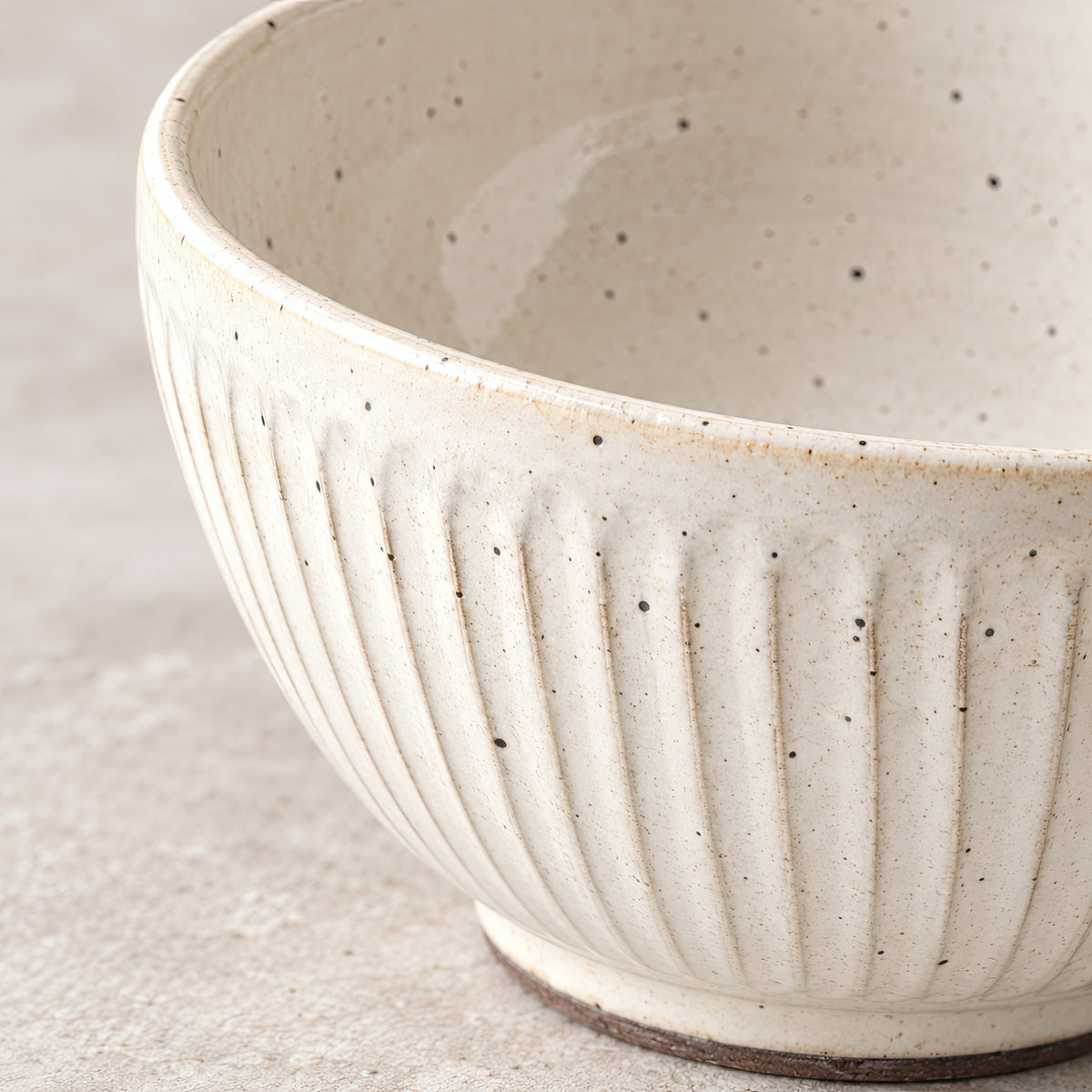 Kasumi Shinogi Donburi Bowl — Mino Ware — view 7