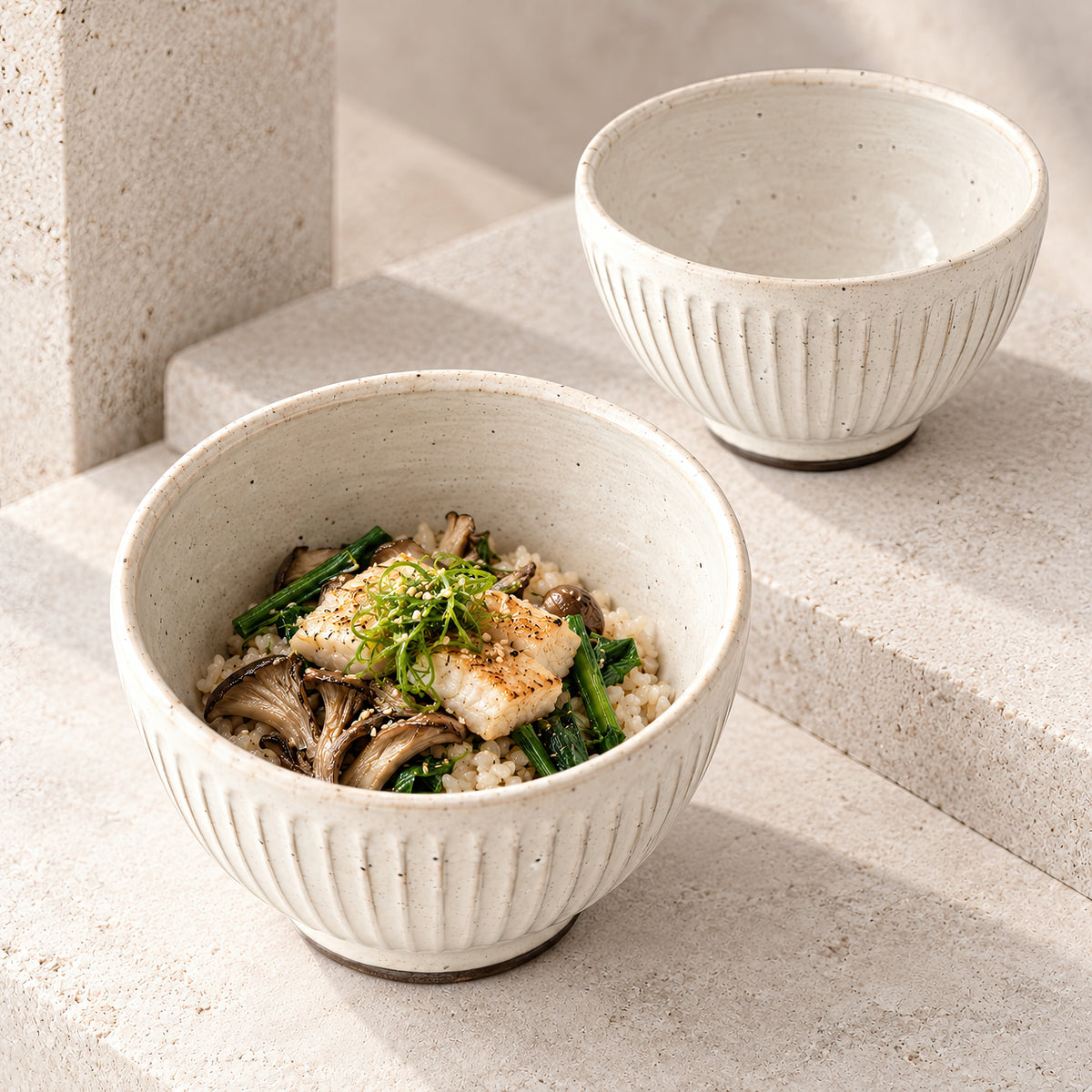 Kasumi Shinogi Donburi Bowl — Mino Ware — view 10