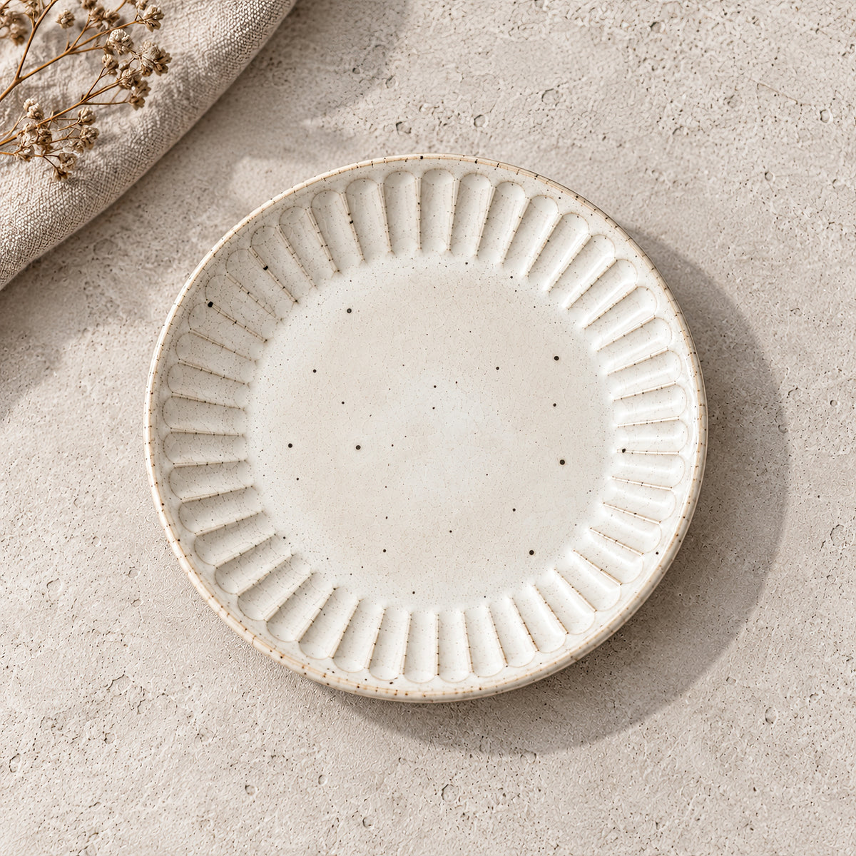 Kasumi Shinogi Plate — Mino Ware