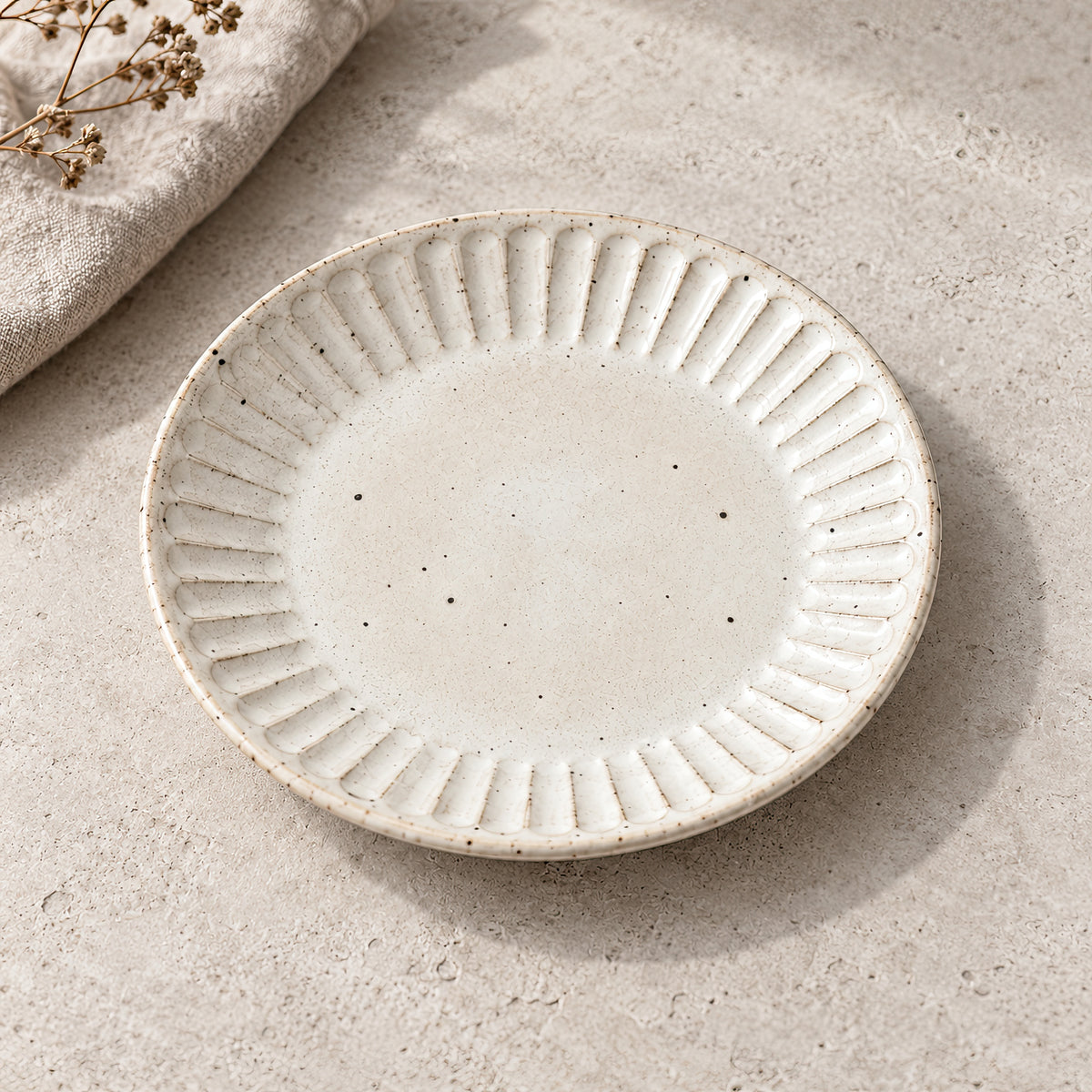Kasumi Shinogi Plate — Mino Ware — view 2