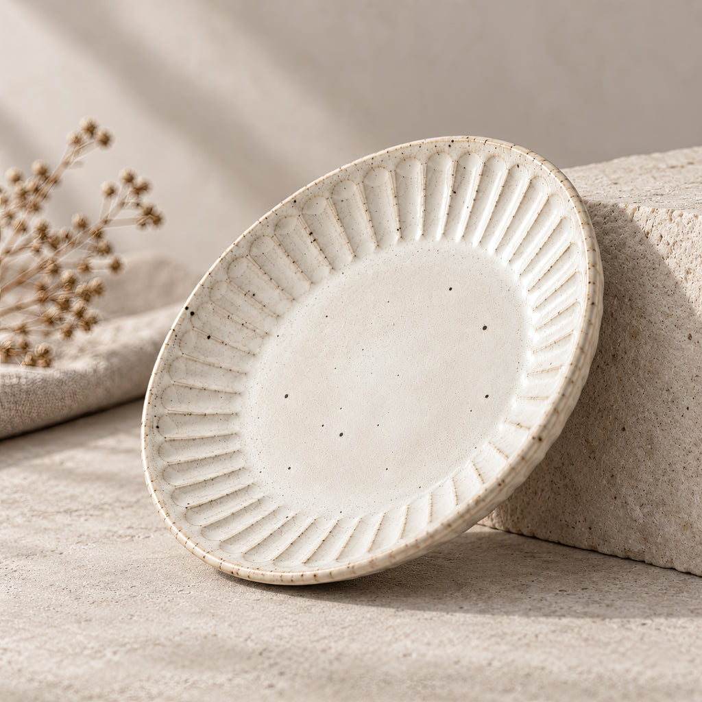 Kasumi Shinogi Plate — Mino Ware — view 3
