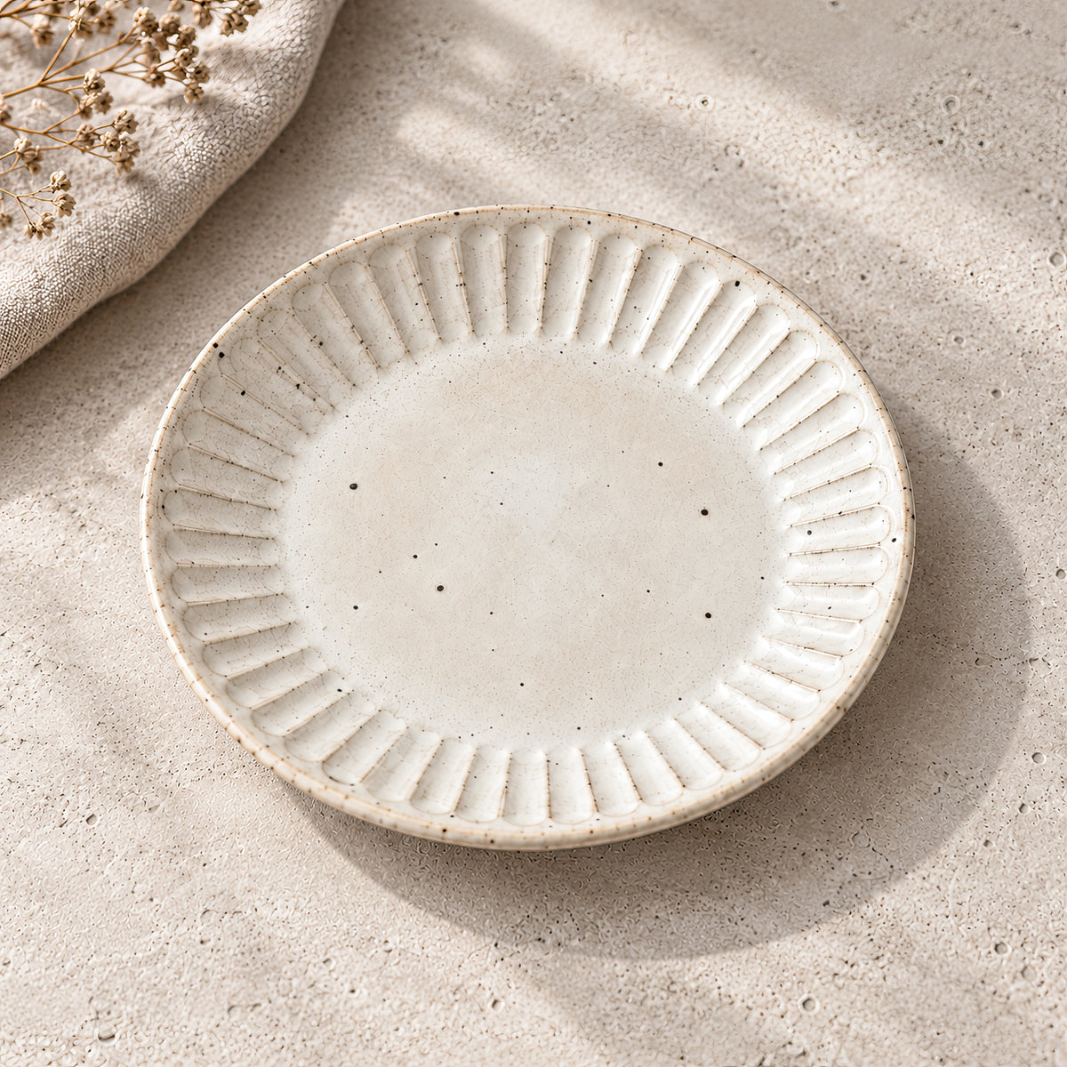 Kasumi Shinogi Plate — Mino Ware — view 6