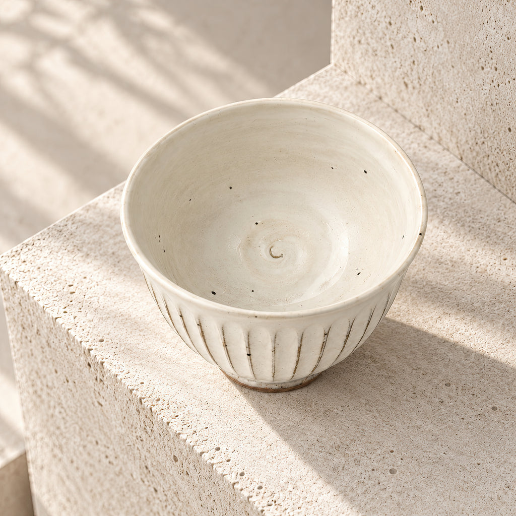 Kasumi Shinogi Rice Bowl — Mino Ware — view 5