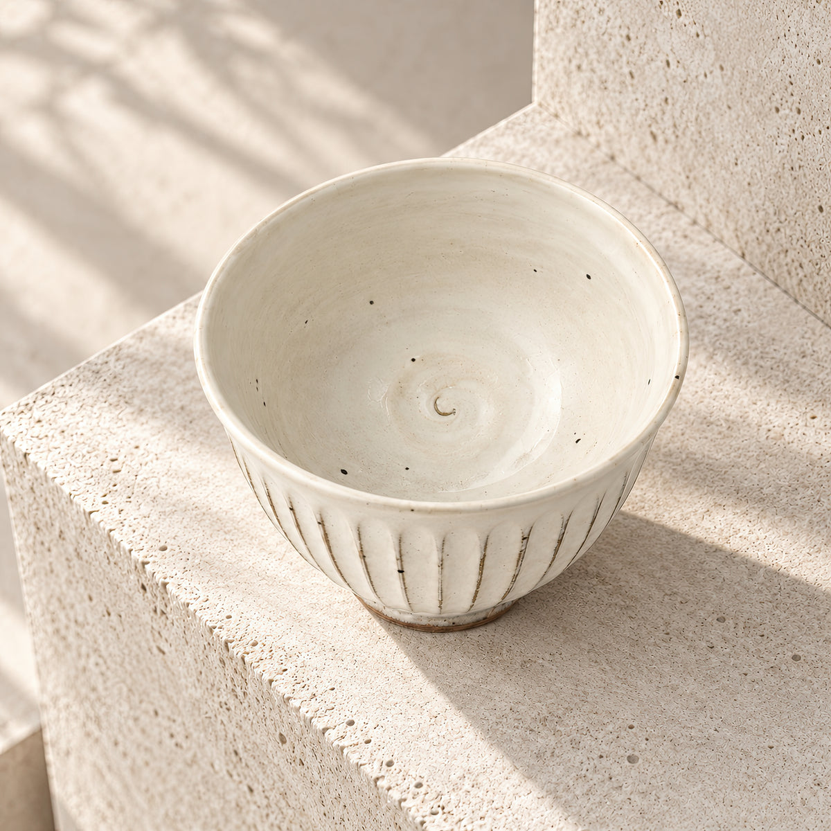 Kasumi Shinogi Rice Bowl — Mino Ware — view 5