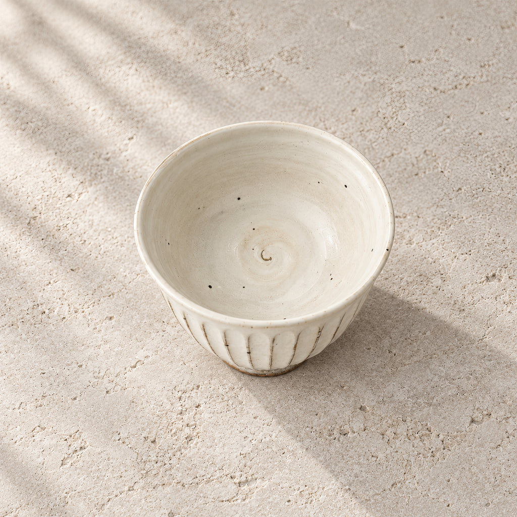 Kasumi Shinogi Rice Bowl — Mino Ware — view 7