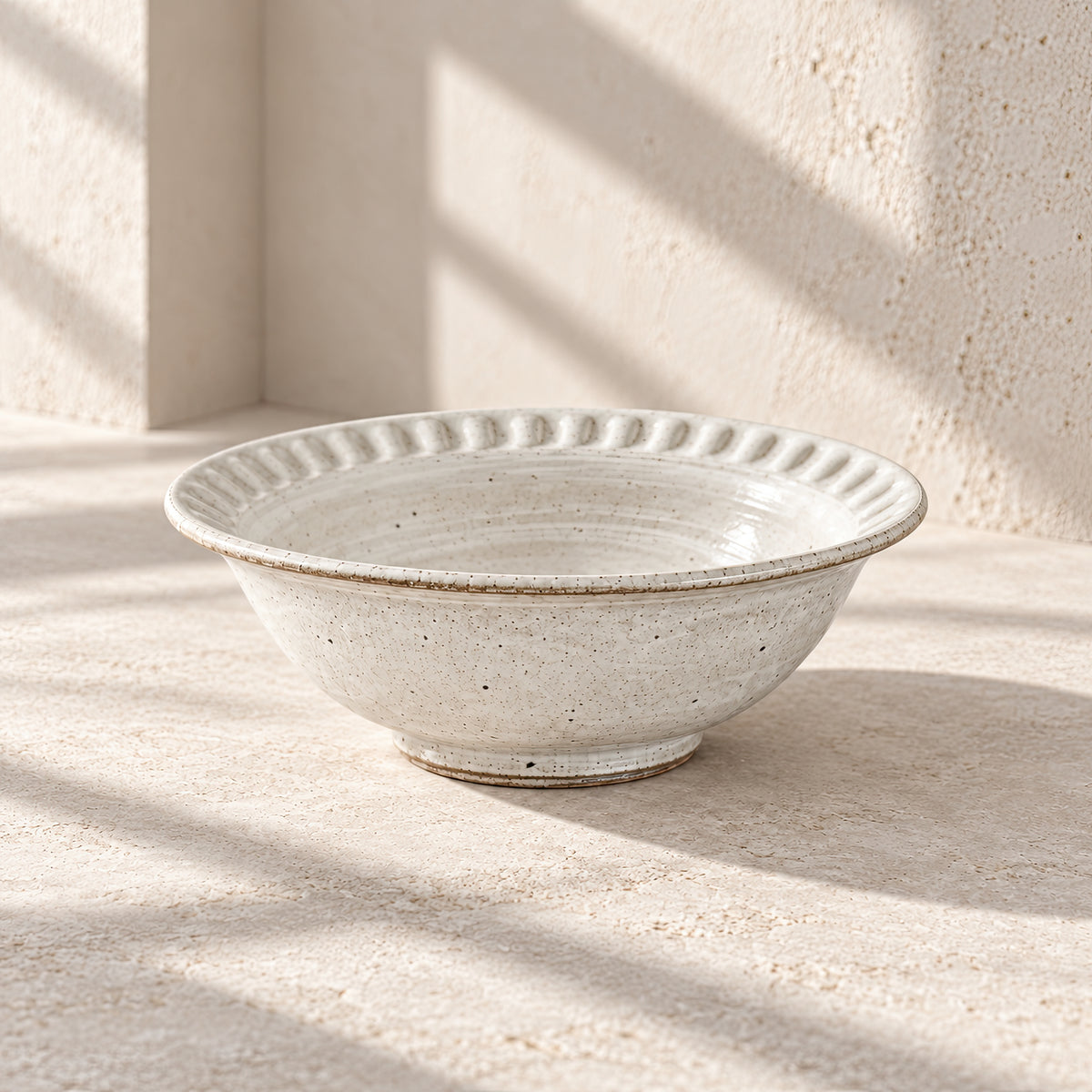 Kasumi Shinogi Rim Bowl — Mino Ware