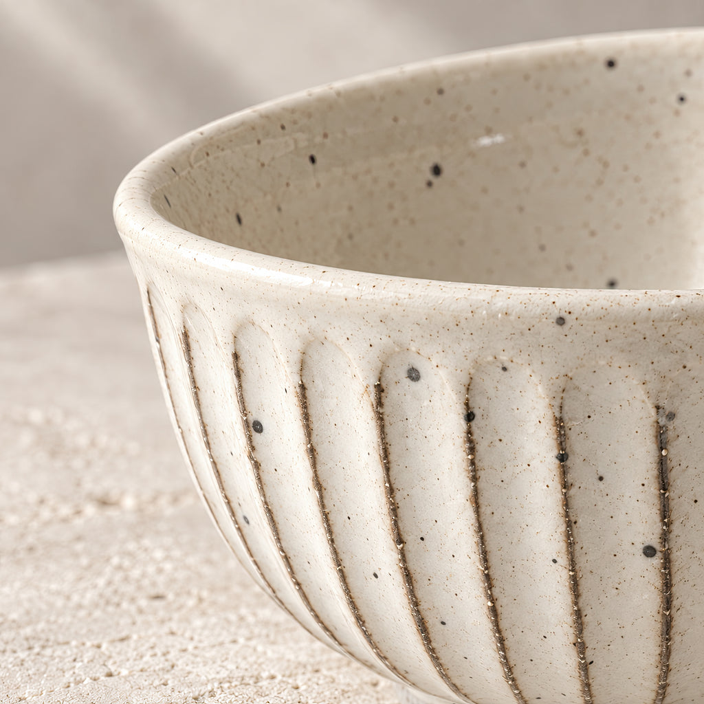 Kasumi Shinogi Sencha Bowl — Mino Ware — view 5