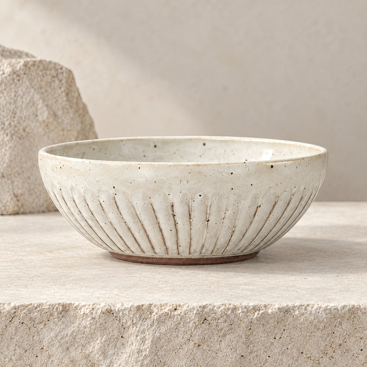 Kasumi Shinogi Serving Bowl — Mino Ware