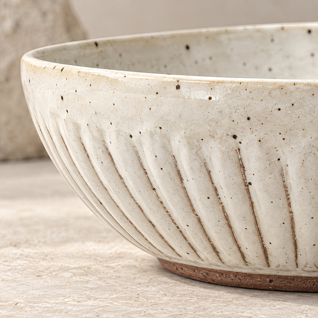 Kasumi Shinogi Serving Bowl — Mino Ware — view 5