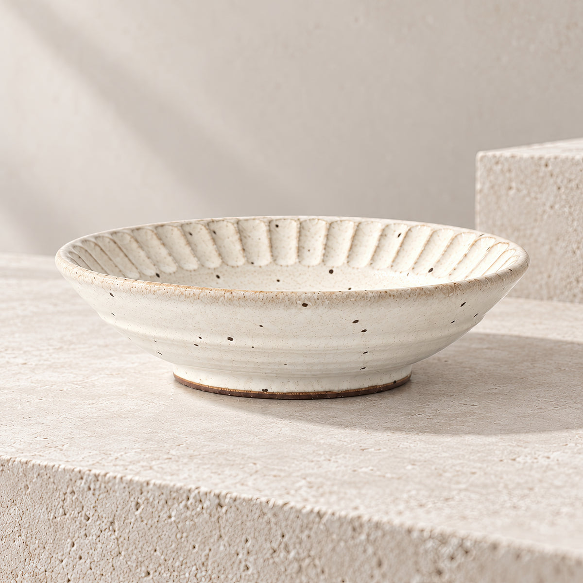 Kasumi Shinogi Shallow Bowl — Mino Ware — view 6
