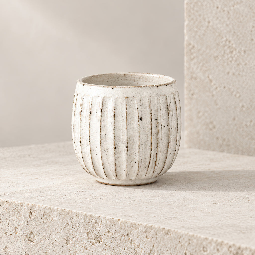 Kasumi Shinogi Yunomi Tea Cup — Mino Ware