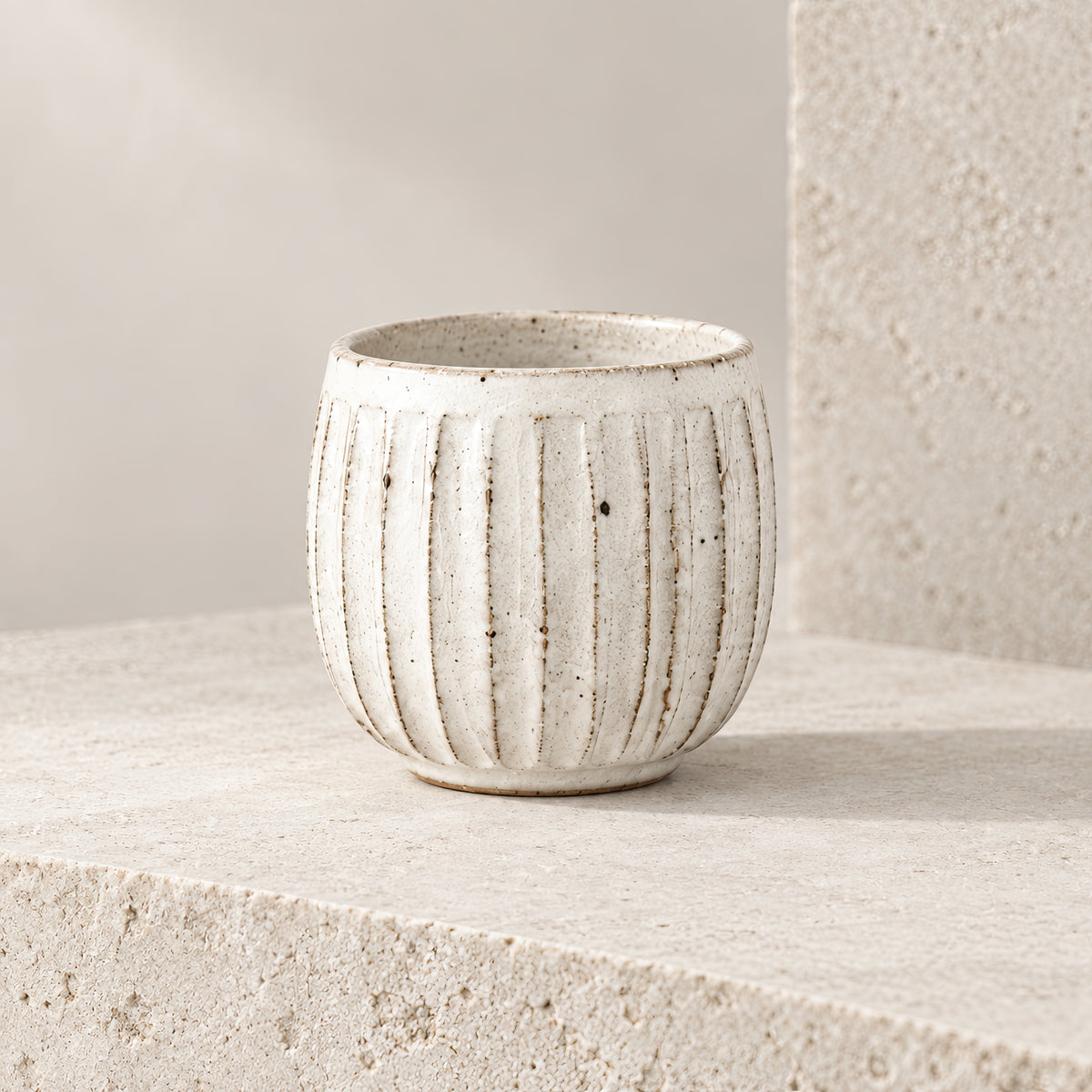 Kasumi Shinogi Yunomi Tea Cup — Mino Ware