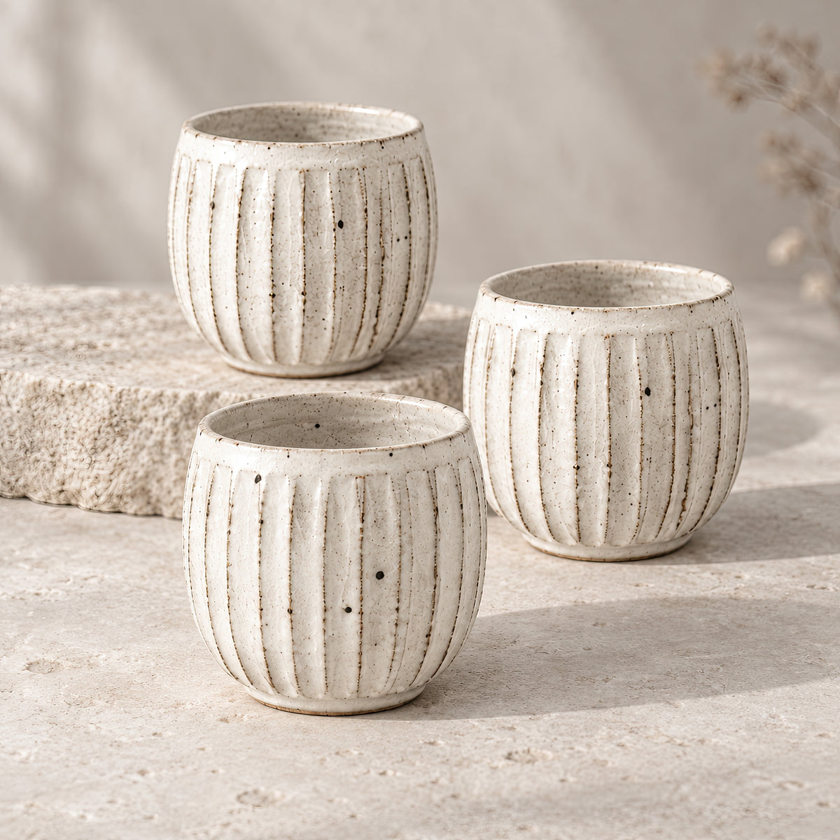 Kasumi Shinogi Yunomi Tea Cup — Mino Ware — view 4